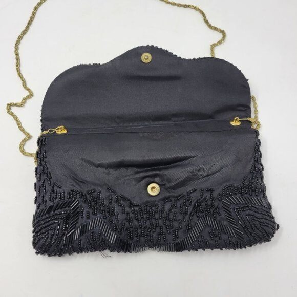 Vintage Black Beaded Evening Clutch With Gold Chain Strap - Picture 6 of 10